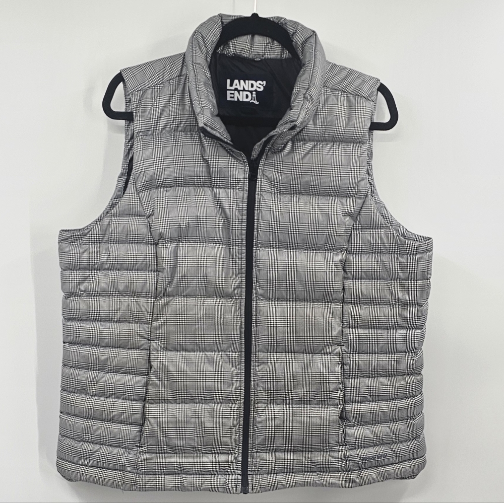 Lands' End Black and White Checkered Puffer Vest Size XL